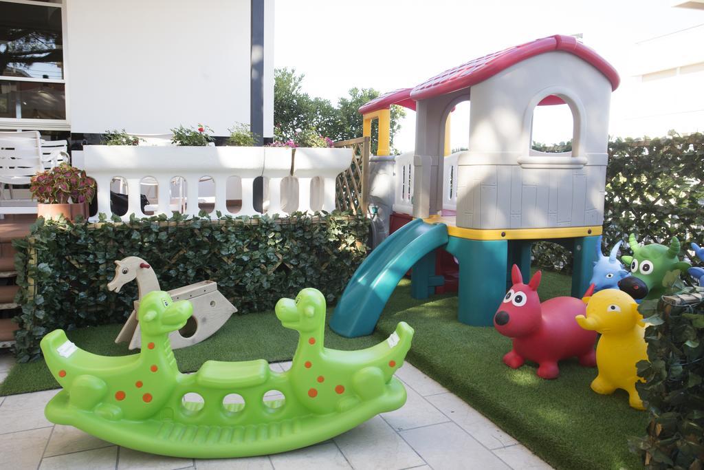 Hotel Usa Rimini Ngoại thất bức ảnh